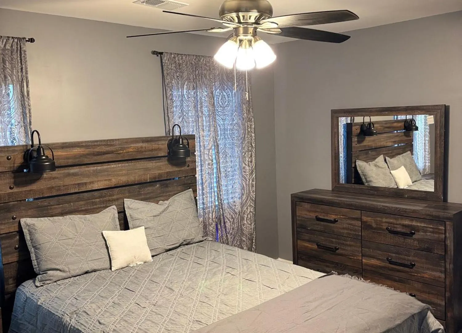 Celovacationhousing Villa Memphis